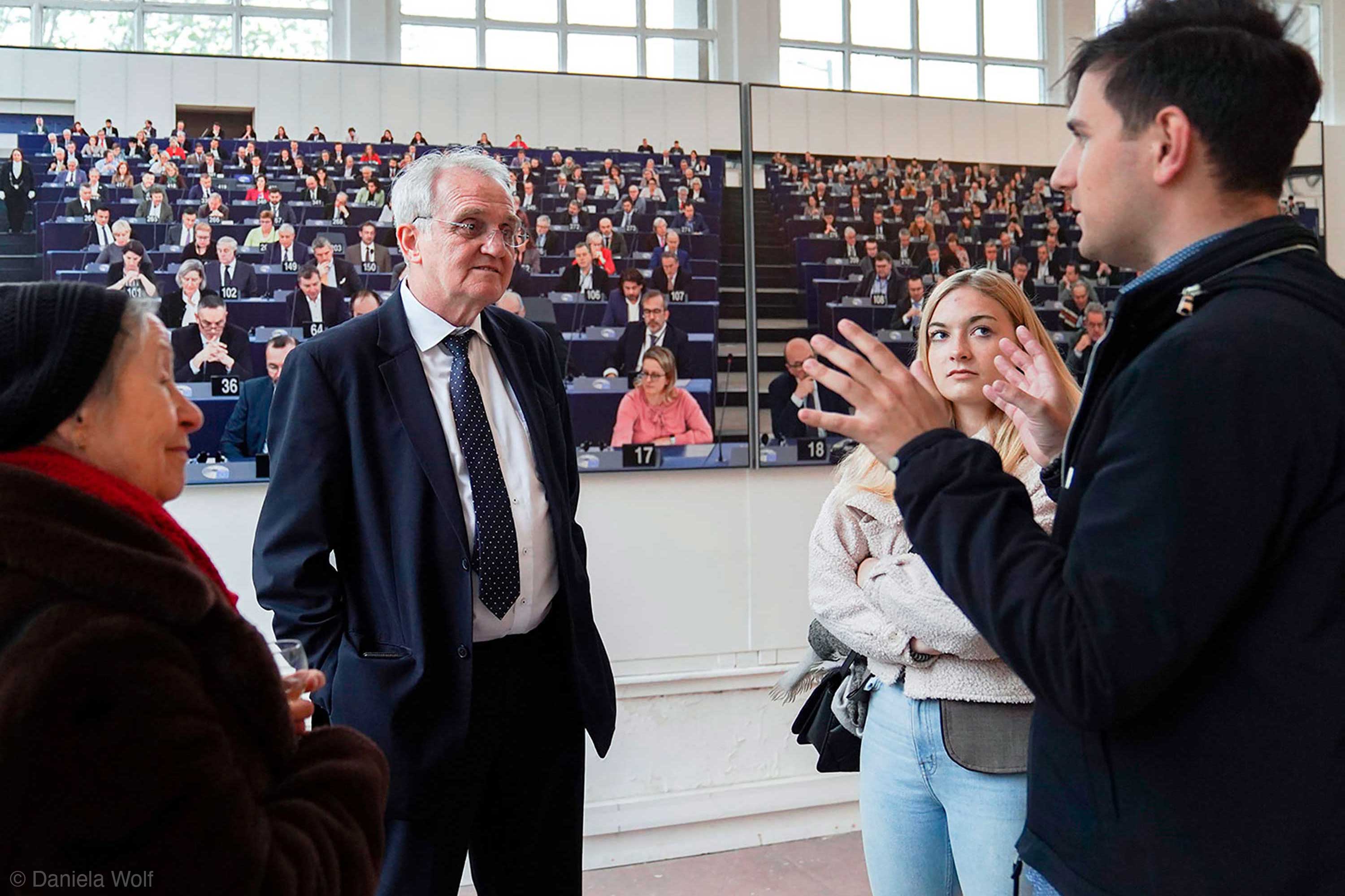 Das Parlament träumt - Ein poetisches Bild des Europäischen Parlaments